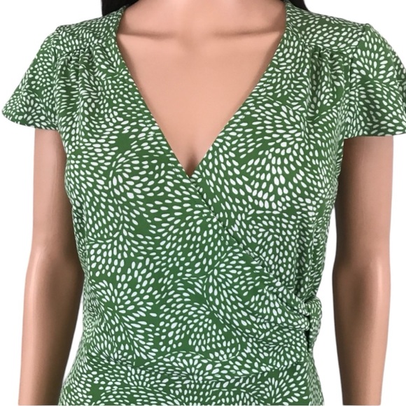 Ann Taylor Loft size 4 green & white v neck dress - Picture 2 of 12